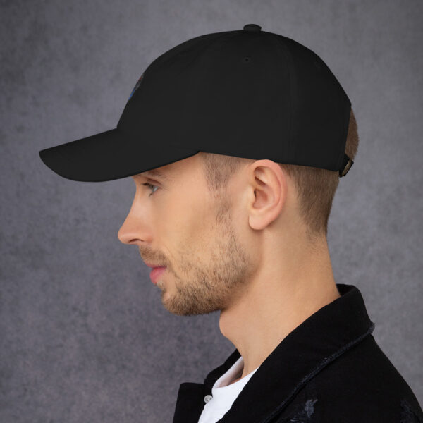 SIM83 - Dad hat