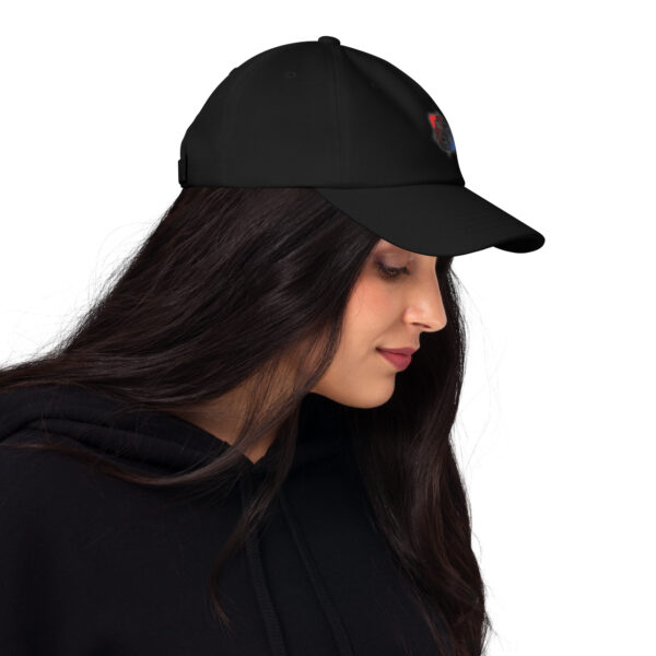 SIM83 - Dad hat