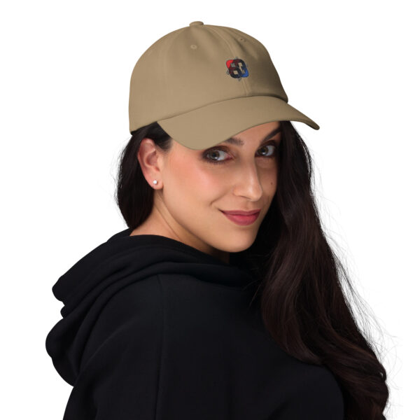 SIM83 - Dad hat