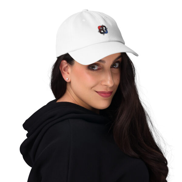 SIM83 - Dad hat
